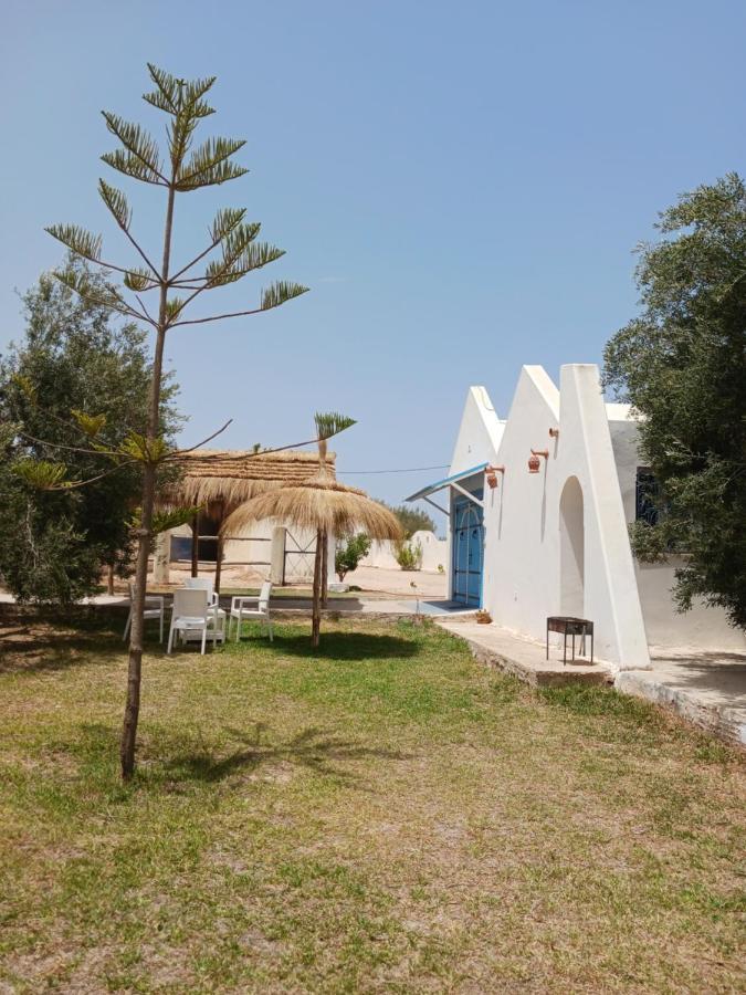 Nouveau Bungalow Djerba Хумт-Сук Экстерьер фото