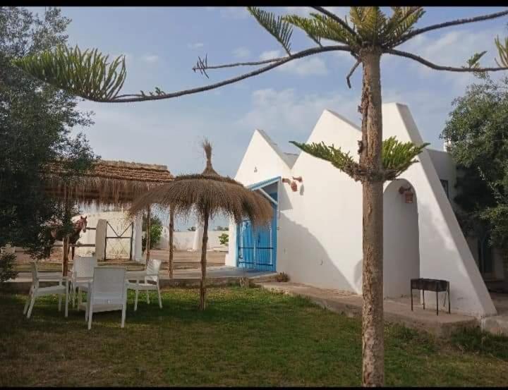 Nouveau Bungalow Djerba Хумт-Сук Экстерьер фото